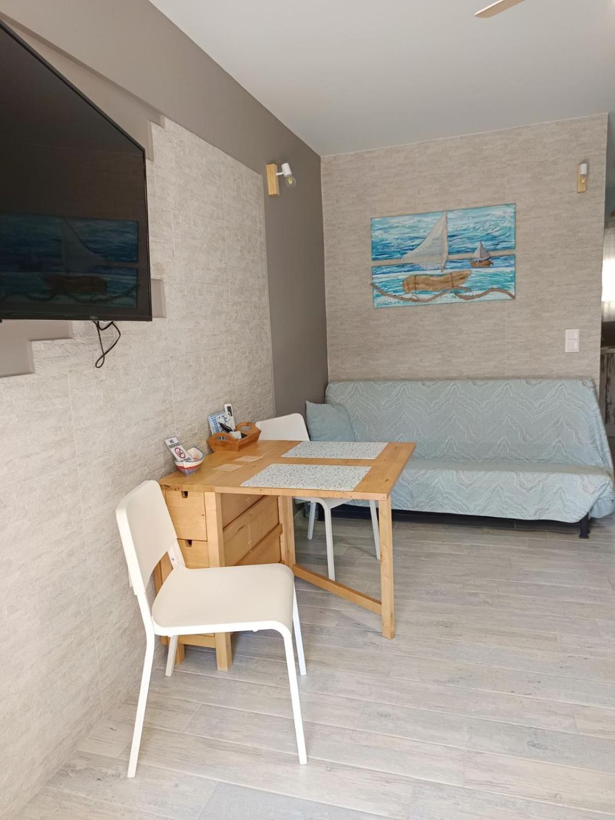 Island Mood Studio Porto Rafti Luaran gambar